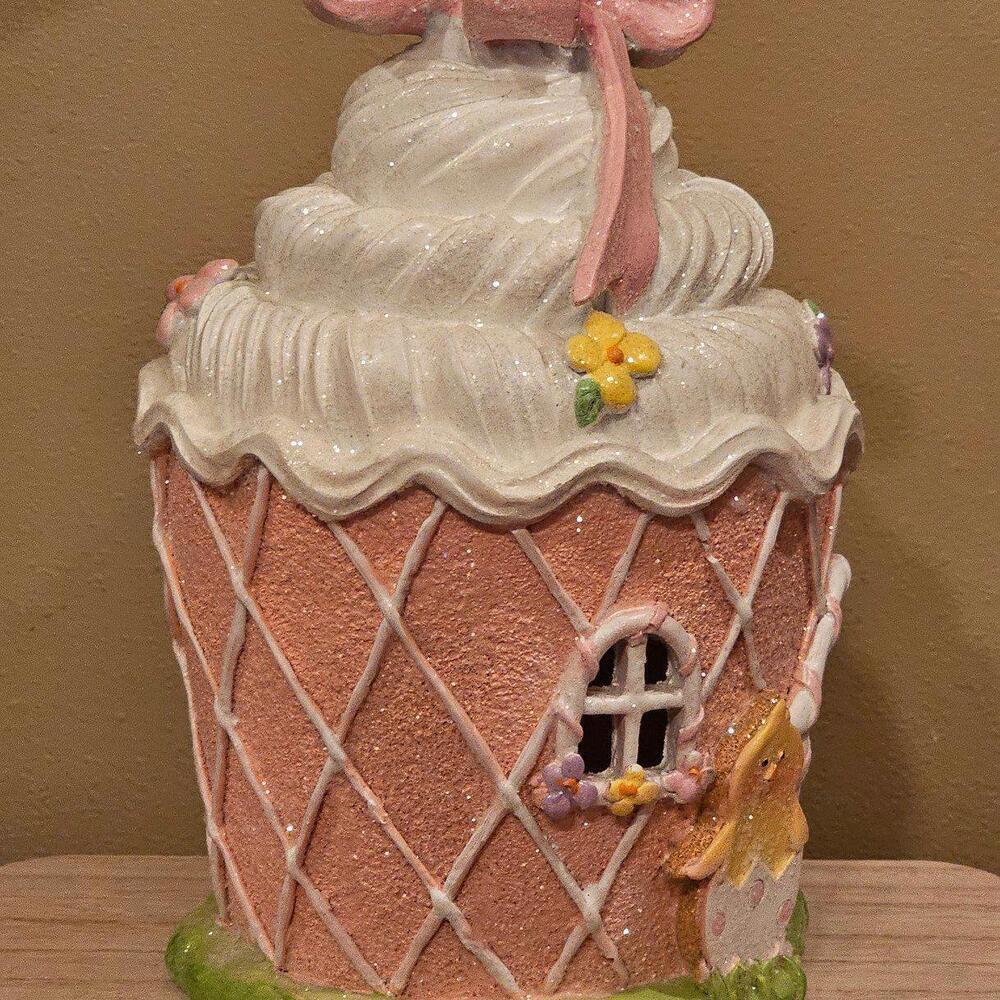 Easter LED Light-up Cupcake House - Picture 5 of 9
